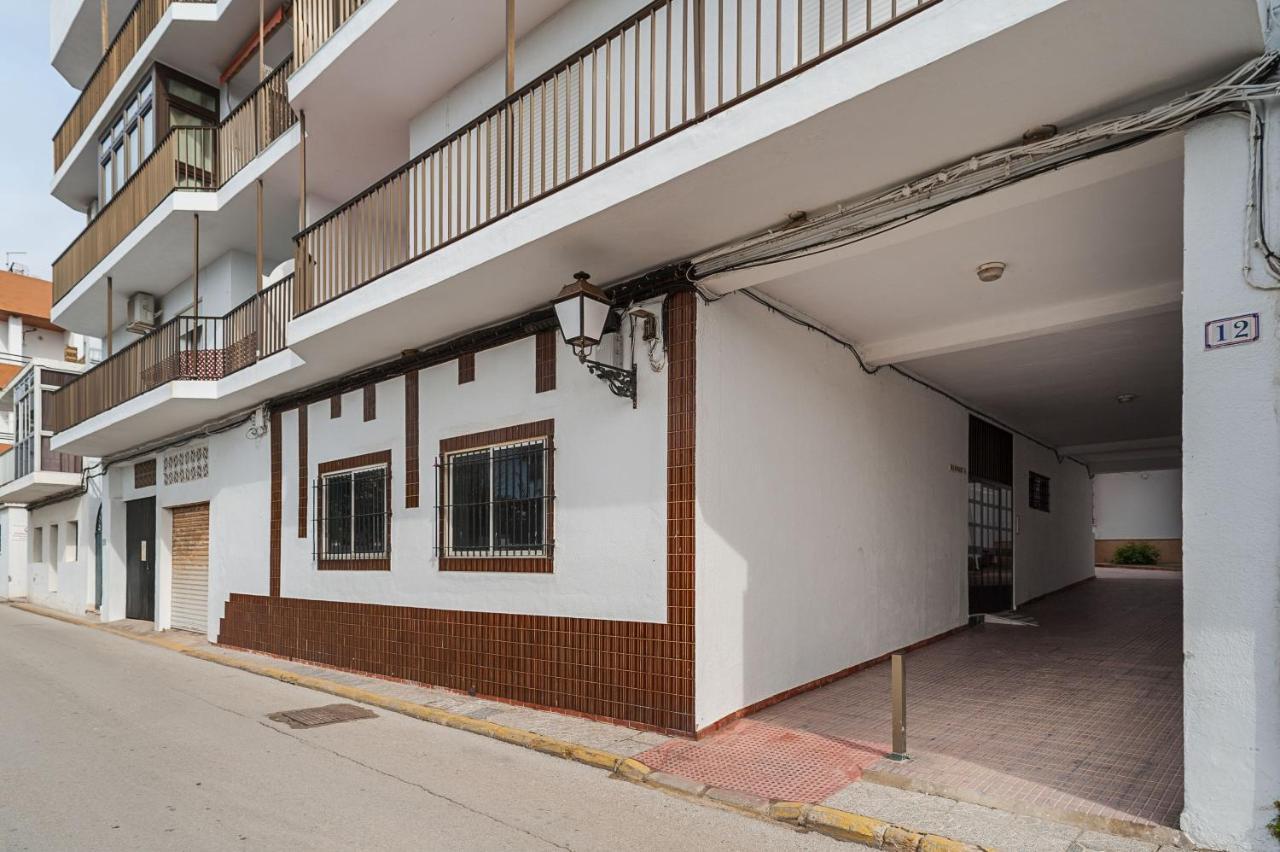 Apartamento Junto A La Playa En El Centro Кониль-де-ла-Фронтера Экстерьер фото